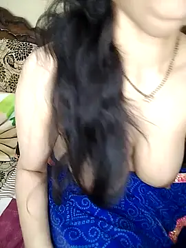 Snapshot of Fair-magic-woman chatting on February 23, 2026, 8:42 pm Fair-magic-woman online show from February 23, 2026, 8:42 pm