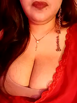 Suhanakhan00 online show from July 19, 2026, 9:28 am