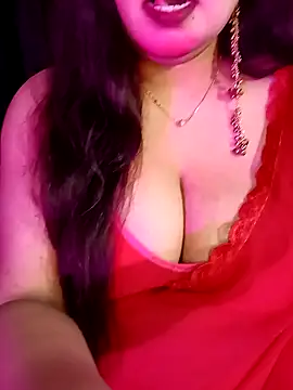 Suhanakhan00 online show from April 2, 2026, 8:43 am
