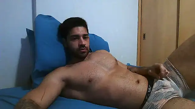 macho fit online show from October 27, 2025, 2:18 pm