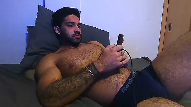 macho fit online show from April 7, 2026, 6:21 pm