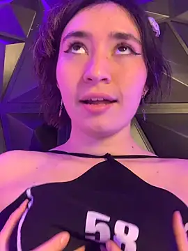 Sophie LS online show from December 21, 2025, 3:41 am