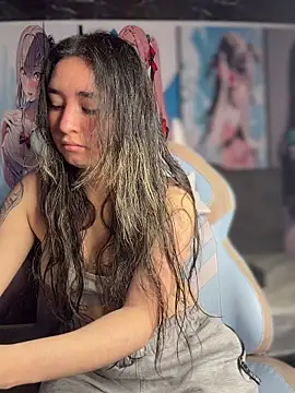 Sophie LS online show from June 6, 2026, 2:17 am