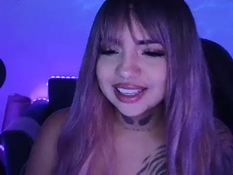 Snapshot of Alissfressa chatting on April 1, 2026, 1:51 am Alissfressa online show from April 1, 2026, 1:51 am