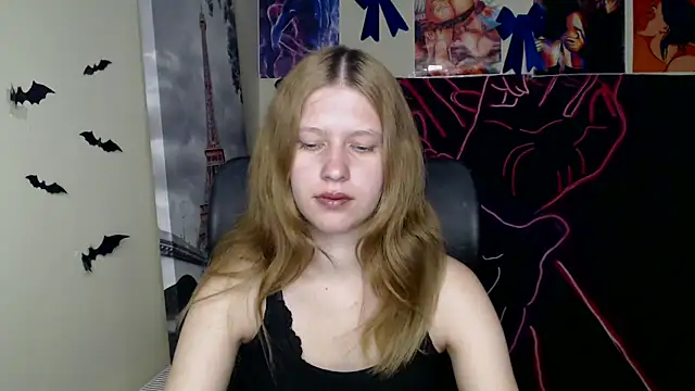 StellaCRL online show from April 19, 2026, 11:55 am