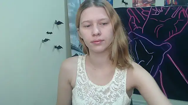 StellaCRL online show from November 19, 2025, 7:19 am