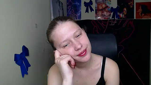 StellaCRL online show from April 15, 2026, 11:59 am