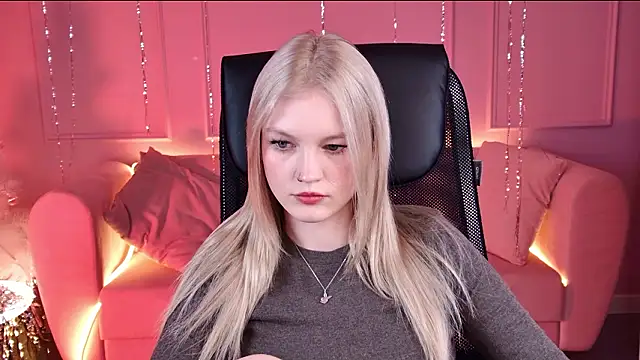 Snapshot of GraceGlamour chatting on February 3, 2026, 6:40 am GraceGlamour online show from February 3, 2026, 6:40 am