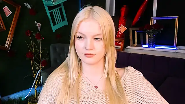 Snapshot of GraceGlamour chatting on November 26, 2025, 1:11 pm GraceGlamour online show from November 26, 2025, 1:11 pm