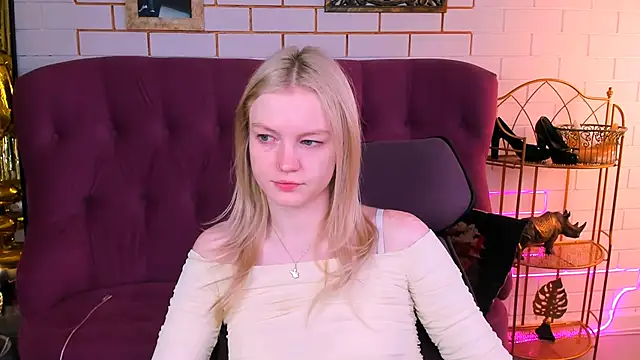 Snapshot of GraceGlamour chatting on February 22, 2026, 5:10 am GraceGlamour online show from February 22, 2026, 5:10 am