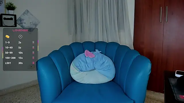 Snapshot of Julie_Markk chatting on January 16, 2026, 9:52 pm Julie Markk online show from January 16, 2026, 9:52 pm