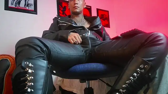 Leonnardo Jaramillo online show from January 5, 2026, 5:27 pm