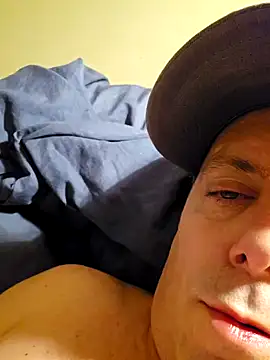 HeteroHotGuy1 online show from January 29, 2025, 11:25 pm