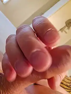 HeteroHotGuy1 online show from February 14, 2025, 2:54 pm