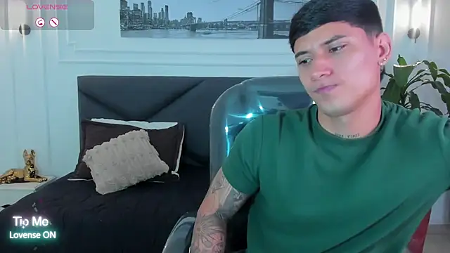 Damian23   online show from November 10, 2025, 12:43 pm