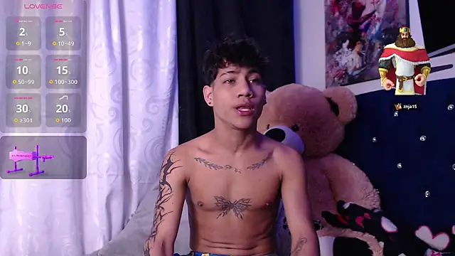 Sexys Boys Hot1 online show from November 12, 2025, 2:48 am