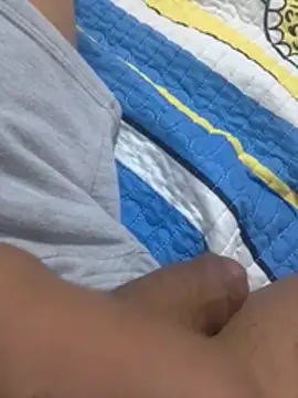 Marcoparati210321 online show from November 6, 2025, 4:44 pm