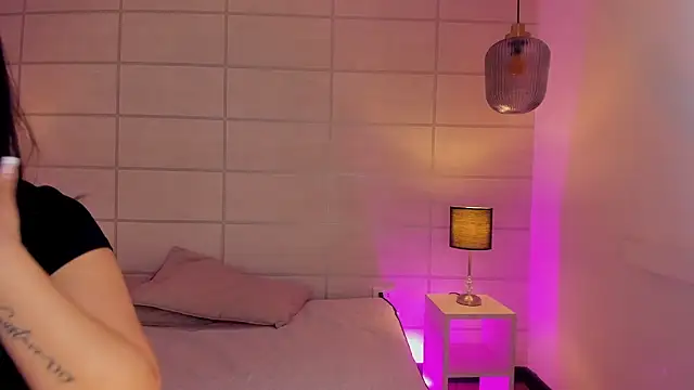 Snapshot of Christine_Laam chatting on February 28, 2026, 2:55 am Christine Laam online show from February 28, 2026, 2:55 am