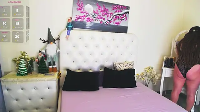 Ysabell01 online show from January 11, 2026, 5:36 am