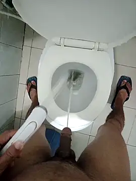 Snapshot of fanus_6927 chatting on October 30, 2025, 4:26 pm fanus 6927 online show from October 30, 2025, 4:26 pm