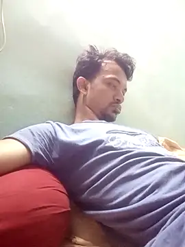 Snapshot of fanus_6927 chatting on October 15, 2025, 4:26 pm fanus 6927 online show from October 15, 2025, 4:26 pm