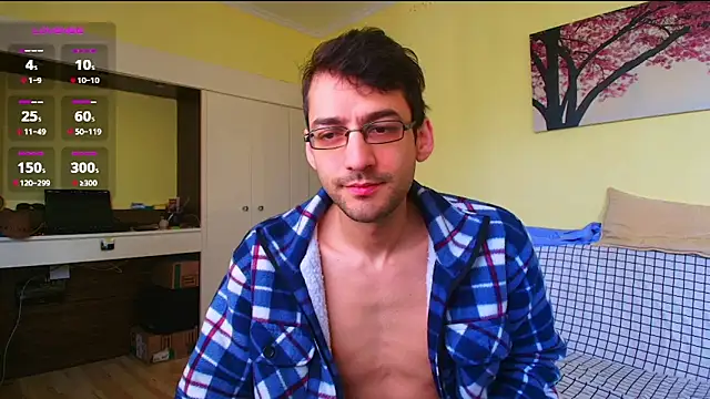 Snapshot of HungEddy chatting on March 23, 2026, 11:10 am HungEddy online show from March 23, 2026, 11:10 am