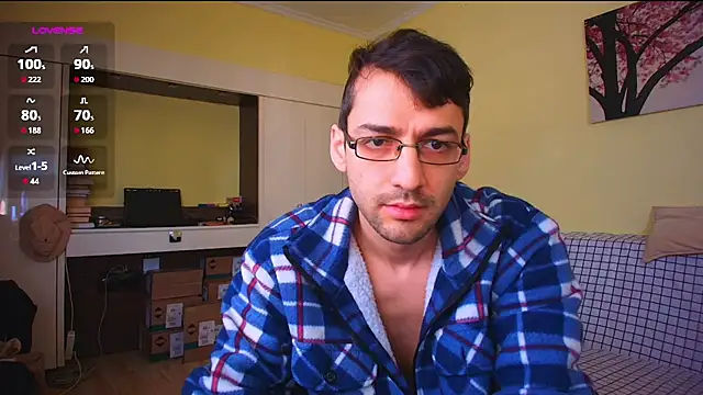 Snapshot of HungEddy chatting on March 3, 2026, 9:05 am HungEddy online show from March 3, 2026, 9:05 am