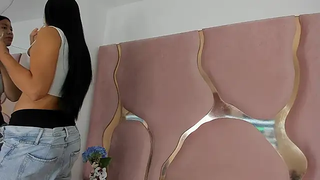 Snapshot of Sofia-candyht chatting on March 6, 2026, 8:26 pm Sofia-candyht online show from March 6, 2026, 8:26 pm