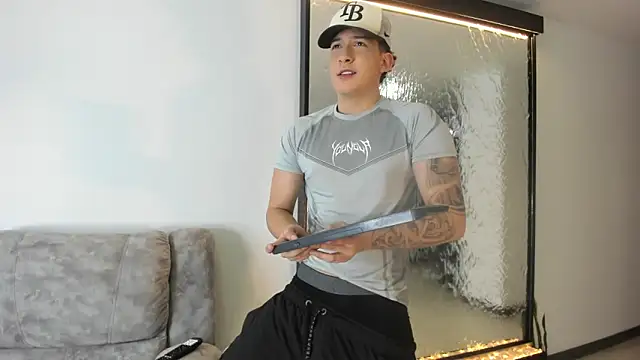 emmanuel scor online show from October 17, 2025, 5:15 pm