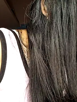 Snapshot of Nisha027 chatting on February 24, 2026, 12:44 am Nisha027 online show from February 24, 2026, 12:44 am