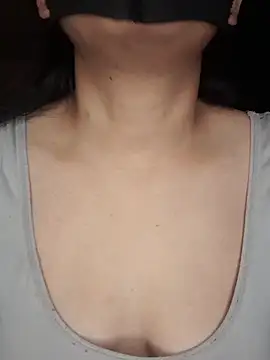 Snapshot of Nisha027 chatting on February 19, 2025, 4:11 pm Nisha027 online show from February 19, 2025, 4:11 pm