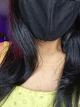 Snapshot of Nisha027 chatting on September 11, 2025, 12:10 am Nisha027 online show from September 11, 2025, 12:10 am