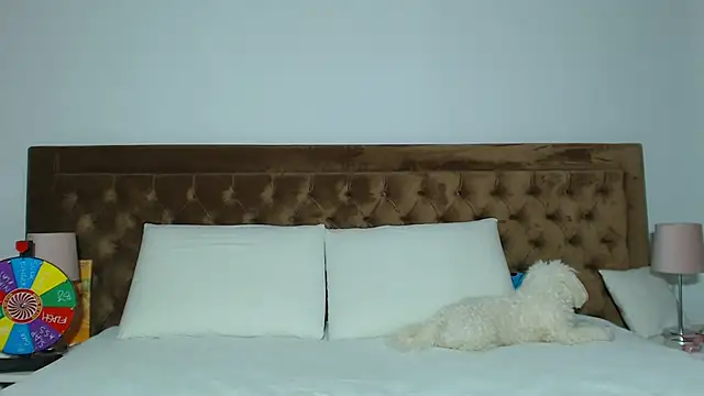 Aylinhoney08 online show from February 22, 2026, 6:38 am