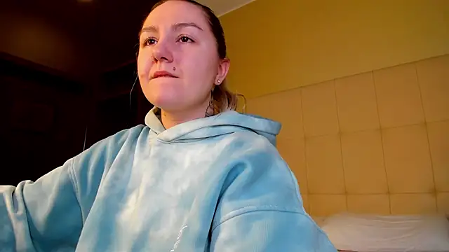 Debbie Taylor online show from November 19, 2025, 5:13 pm