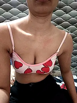 Rajni-Mehra online show from February 6, 2026, 5:36 am