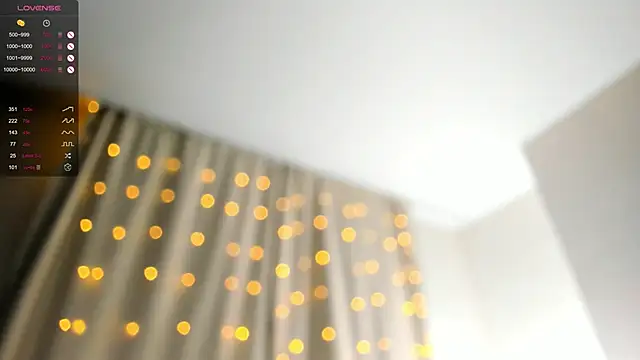 Snapshot of OttilieBurruss chatting on March 11, 2025, 2:18 pm OttilieBurruss online show from March 11, 2025, 2:18 pm