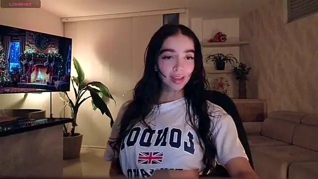 Siny Moore online show from November 29, 2025, 1:28 am