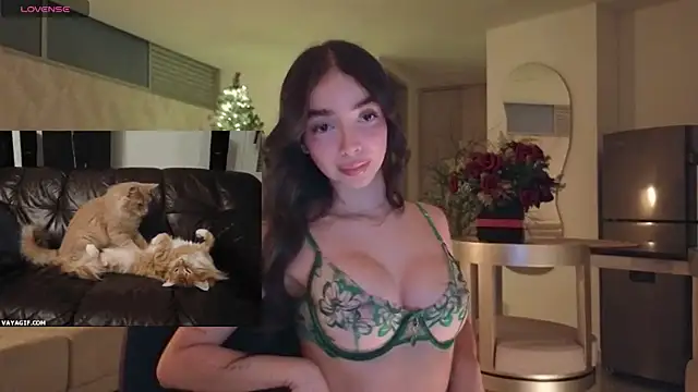 Siny Moore online show from December 20, 2025, 1:08 am