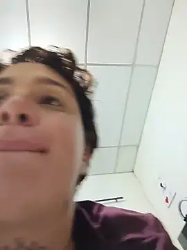 Snapshot of KatInk chatting on April 11, 2026, 12:40 am KatInk online show from April 11, 2026, 12:40 am