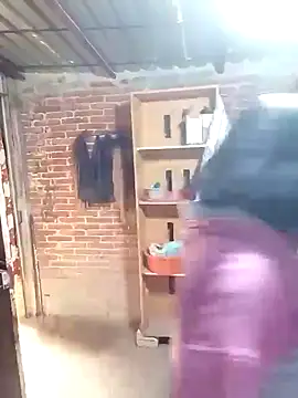 yovana13 online show from January 6, 2026, 10:58 pm