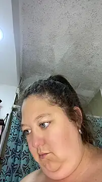 Chloee ep online show from June 13, 2026, 3:04 am