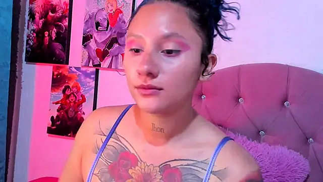 Mila nixon02 online show from April 19, 2026, 3:29 am
