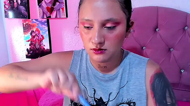 Mila nixon02 online show from April 28, 2026, 5:39 pm