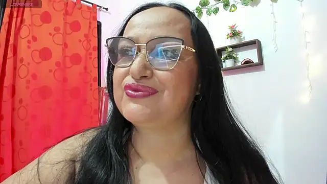 Gia Nahomi online show from January 7, 2026, 10:48 pm