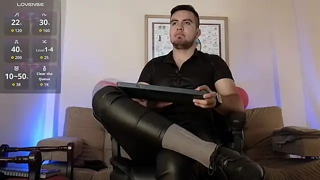 bradley colt online show from November 4, 2025, 2:10 pm