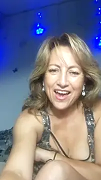 Snapshot of almaluna7 chatting on February 4, 2025, 1:34 am almaluna7 online show from February 4, 2025, 1:34 am