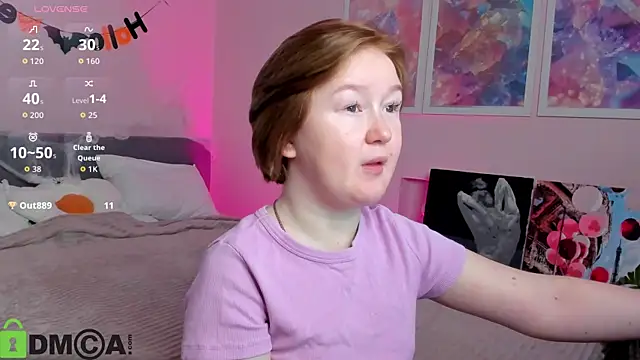 Sara Robinson online show from November 1, 2025, 2:07 am