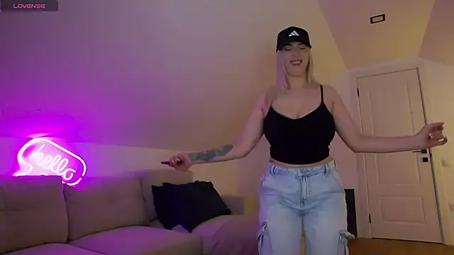 KhloeK online show from February 7, 2026, 9:28 am