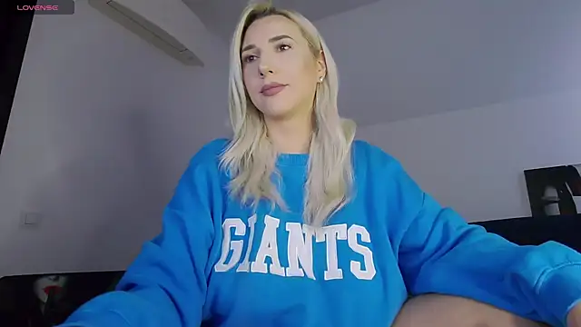 KhloeK online show from November 6, 2025, 10:19 am