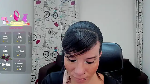 DanaaRey online show from October 29, 2025, 2:16 pm